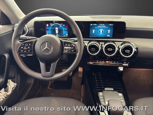 MERCEDES-BENZ CLA 200 d 150 CV Shooting Brake Autom. Executive - PROMO
