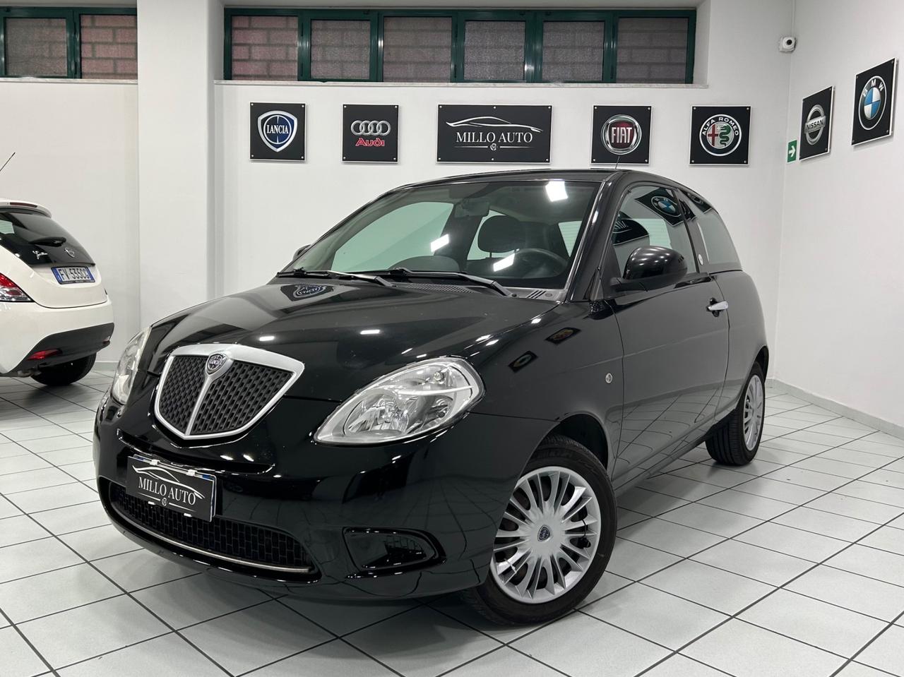 Lancia Ypsilon 1.4 Platino Ecochic GPL