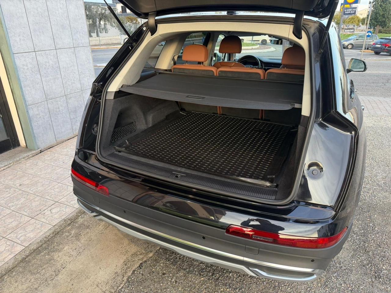 Audi Q7 Adwance Sport