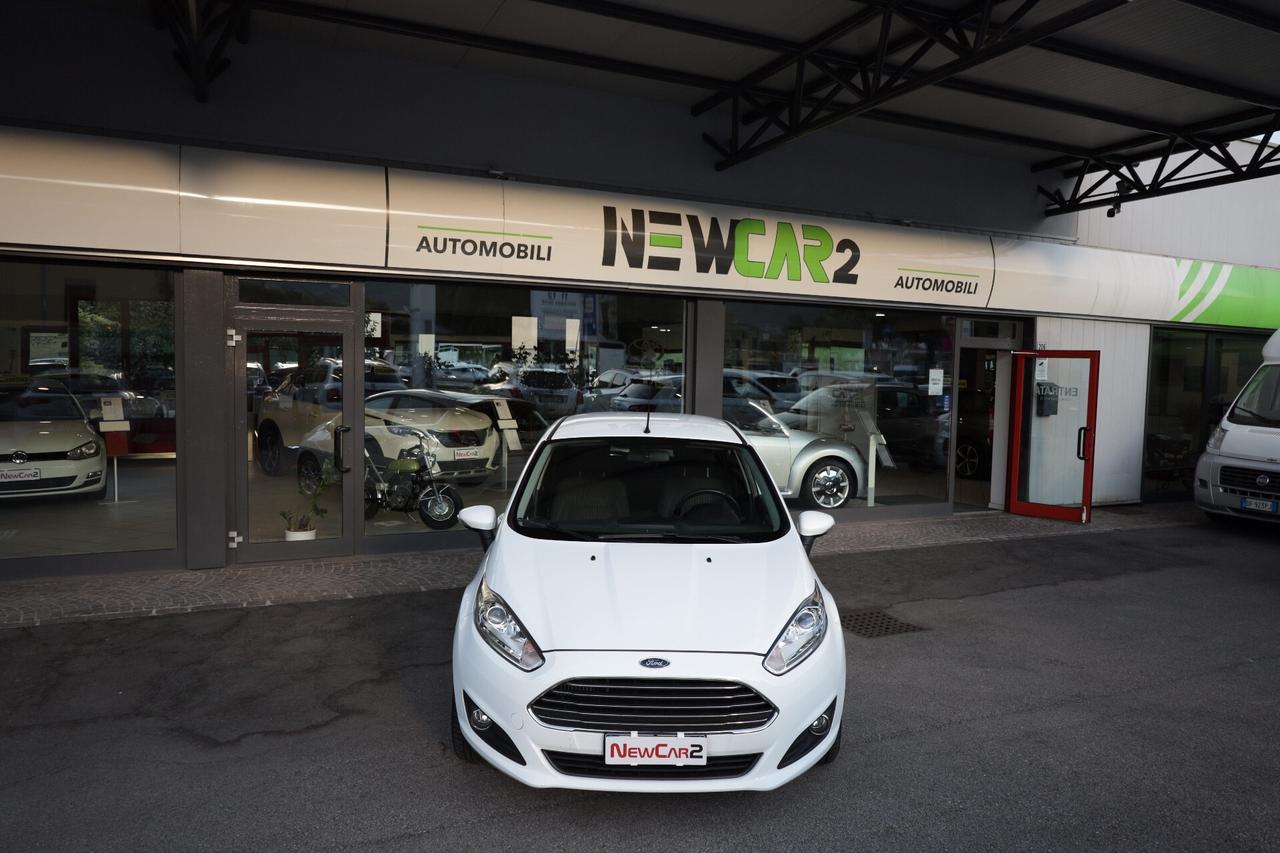 FORD FIESTA 1.5 TDCi 75CV TITANIUM PER NEOPATENTATI