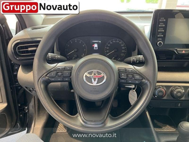 Toyota Yaris 1.0 5 porte Active