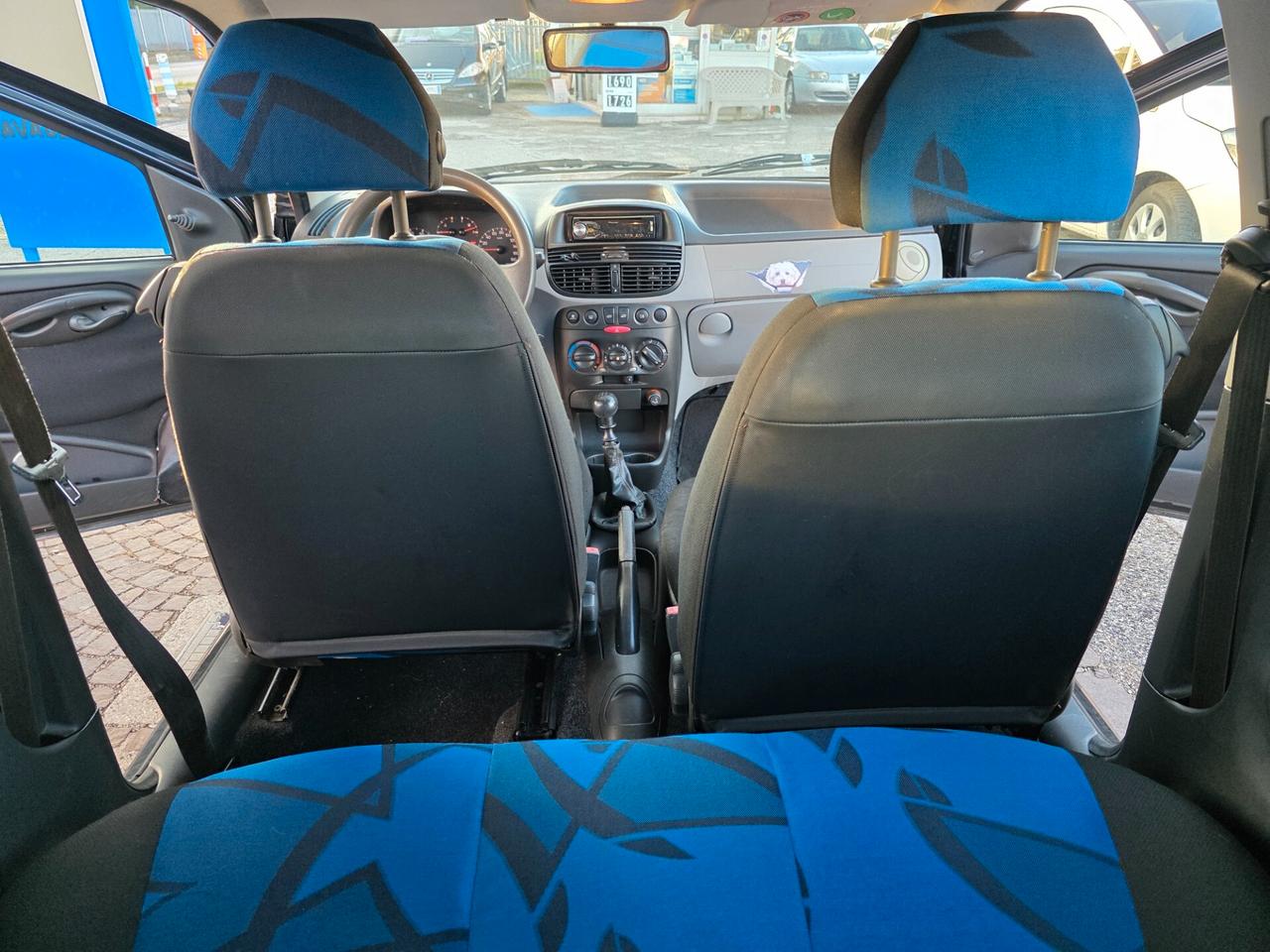 Fiat Punto 1.2i cat 3 porte Verve con 175.000km Neopatentati ok