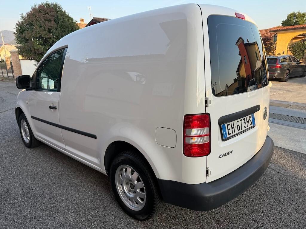 Volkswagen Caddy 1.6 TDI 102 CV