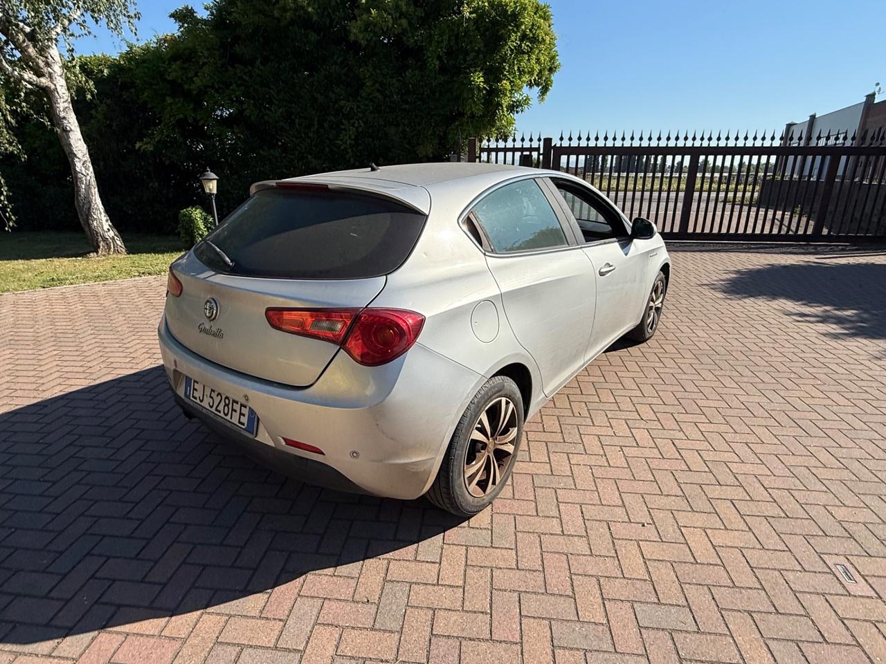 Alfa Romeo Giulietta 1.6 JTDm-2 105 CV Distinctive
