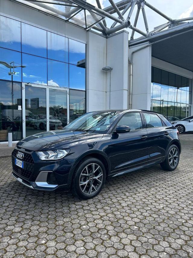 AUDI A1 citycarver 35 TFSI Admired