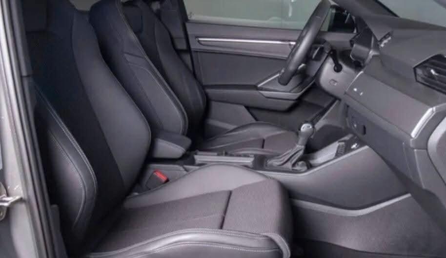 Audi Q3 35 TDI S tronic line edition int.est