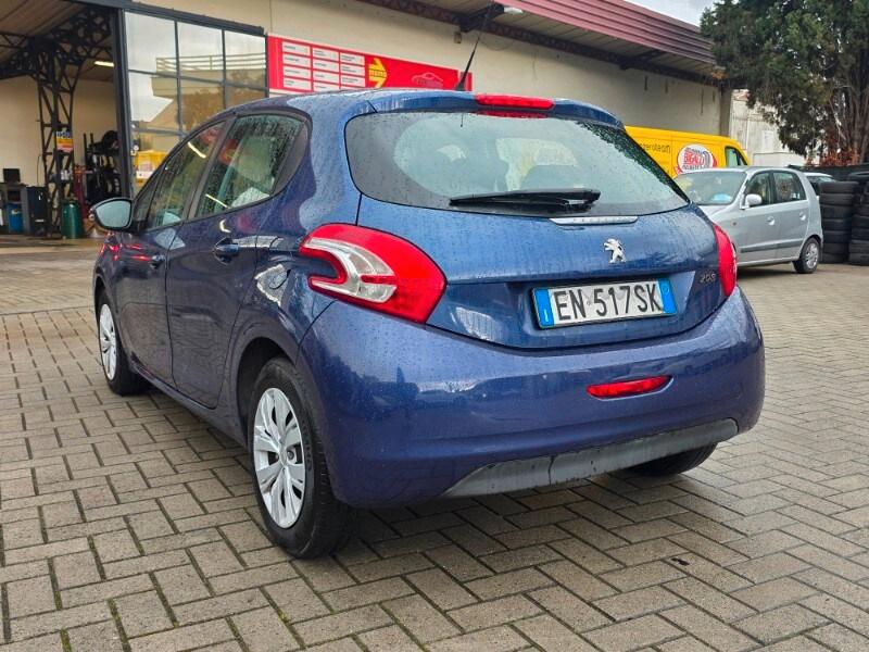 PEUGEOT 208 1° serie 1.4 HDi 68 CV 5 porte Active