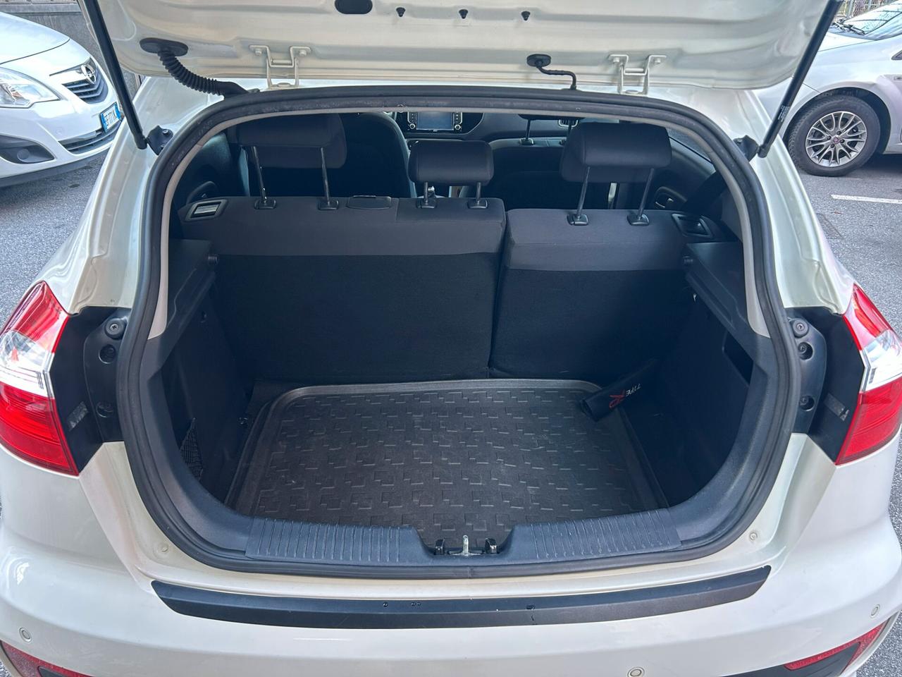 Kia Rio 1.2 CVVT 5p. ECO GPL Cool Collection UNIPROPRIETARIO