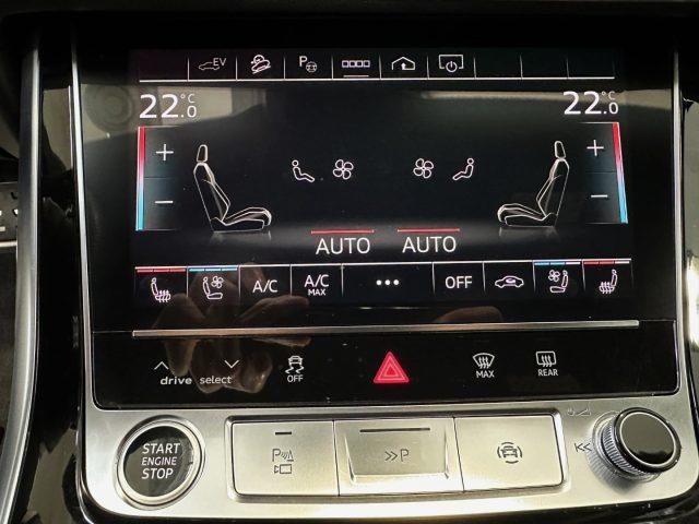 AUDI Q8 55 TFSI e Plug-in quattro S line -22" - B&O - FULL