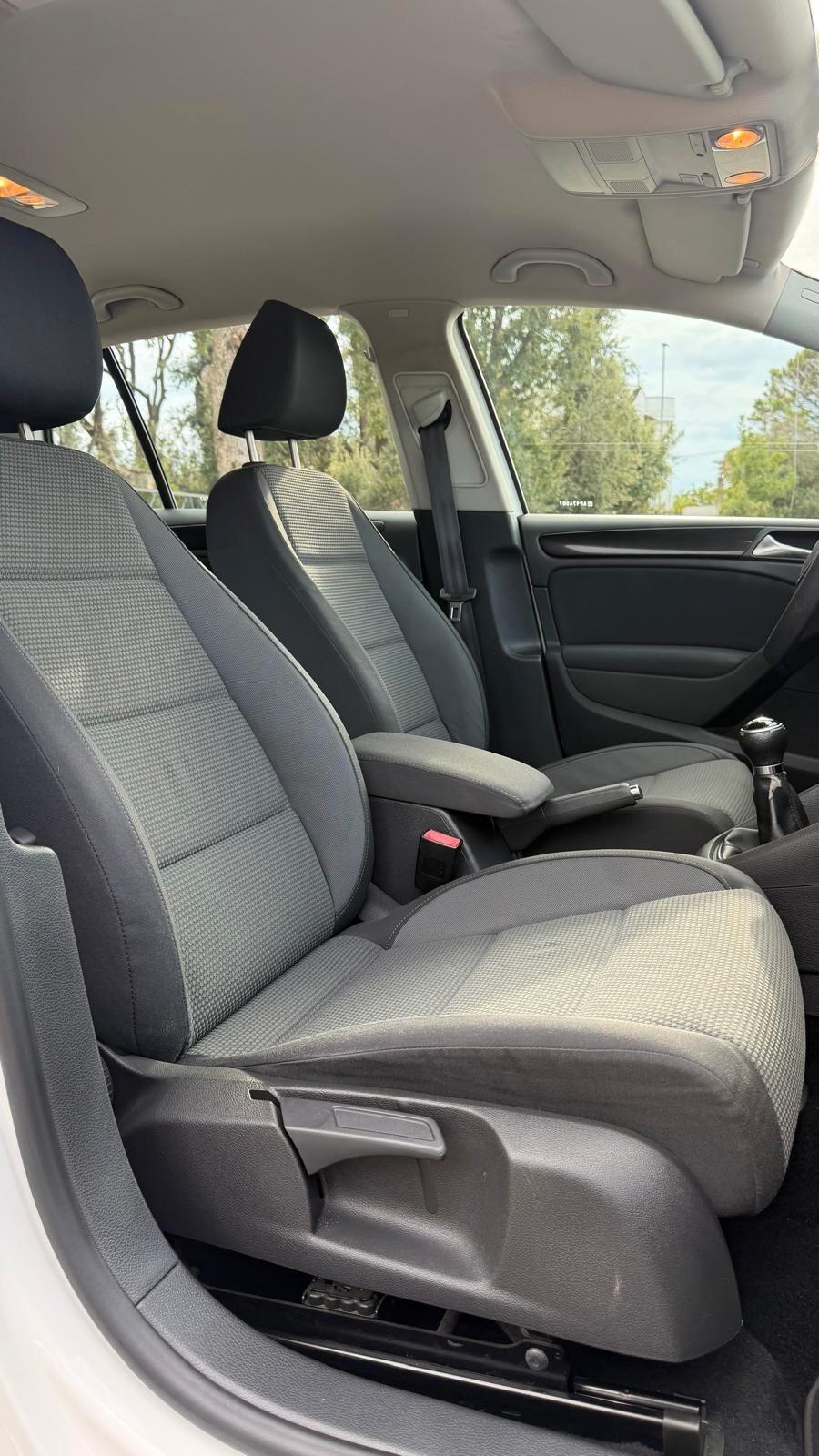 Volkswagen Golf 1.6 TDI DPF 5p. BlueMotion