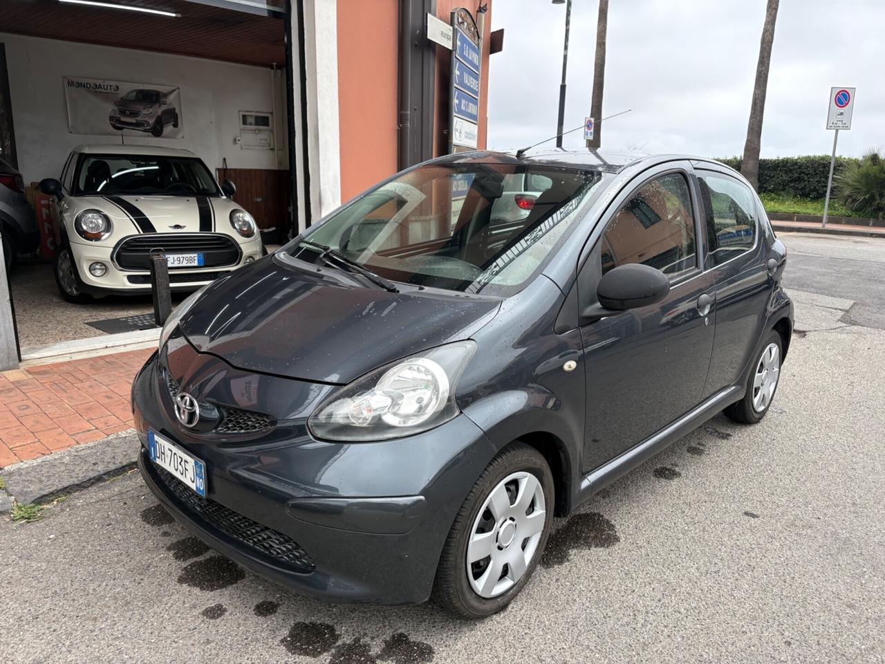 Toyota Aygo 1.0 12V VVT-i 5 porte