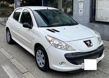 PEUGEOT 206 PLUS 1.1 BENZINA 5 PORTE TRENDY - ANCHE PER NEOPATENTATI - 2010