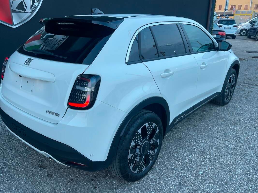 Fiat 600 1.2 hybrid La Prima II 110cv auto