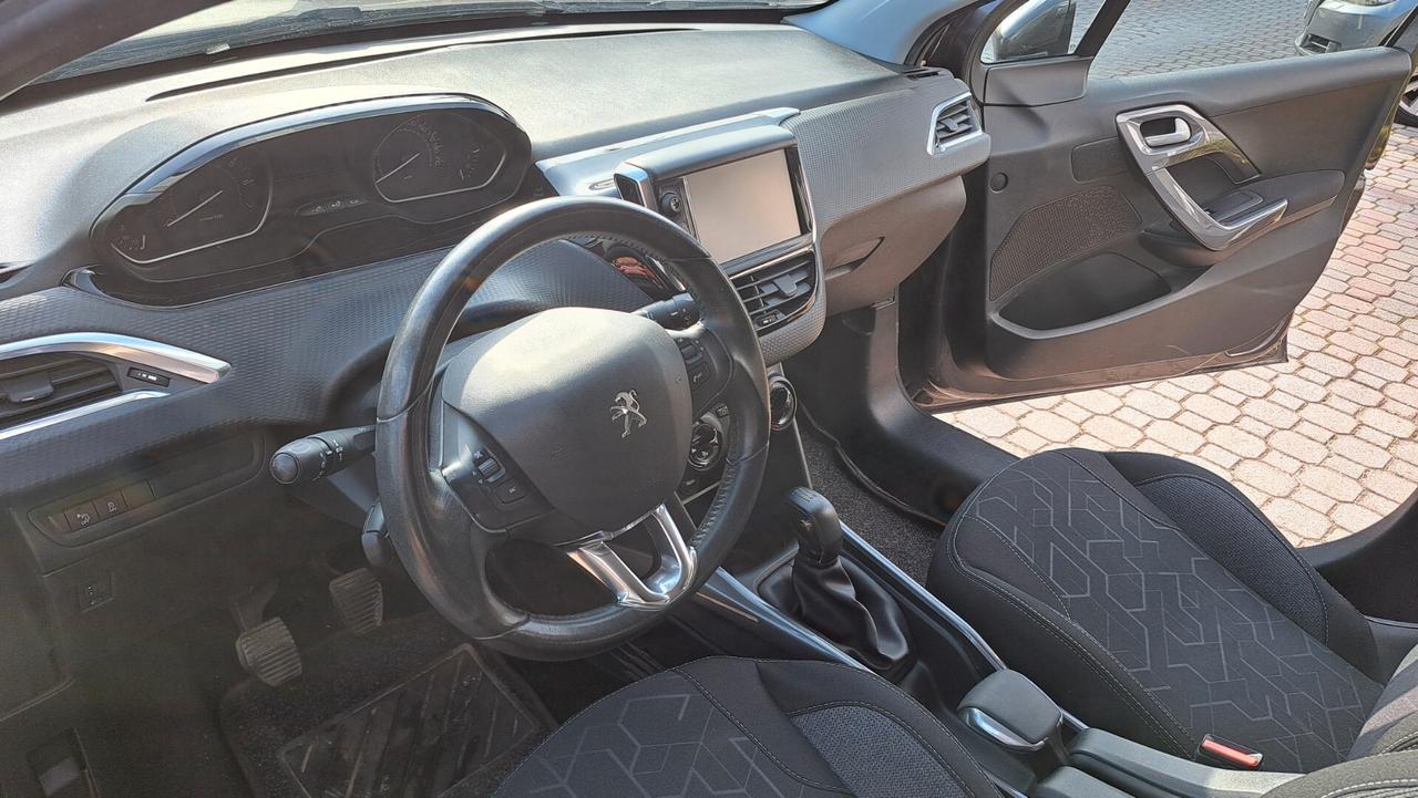 Peugeot 2008 PureTech 82 Allure OK NEO PATENTATI