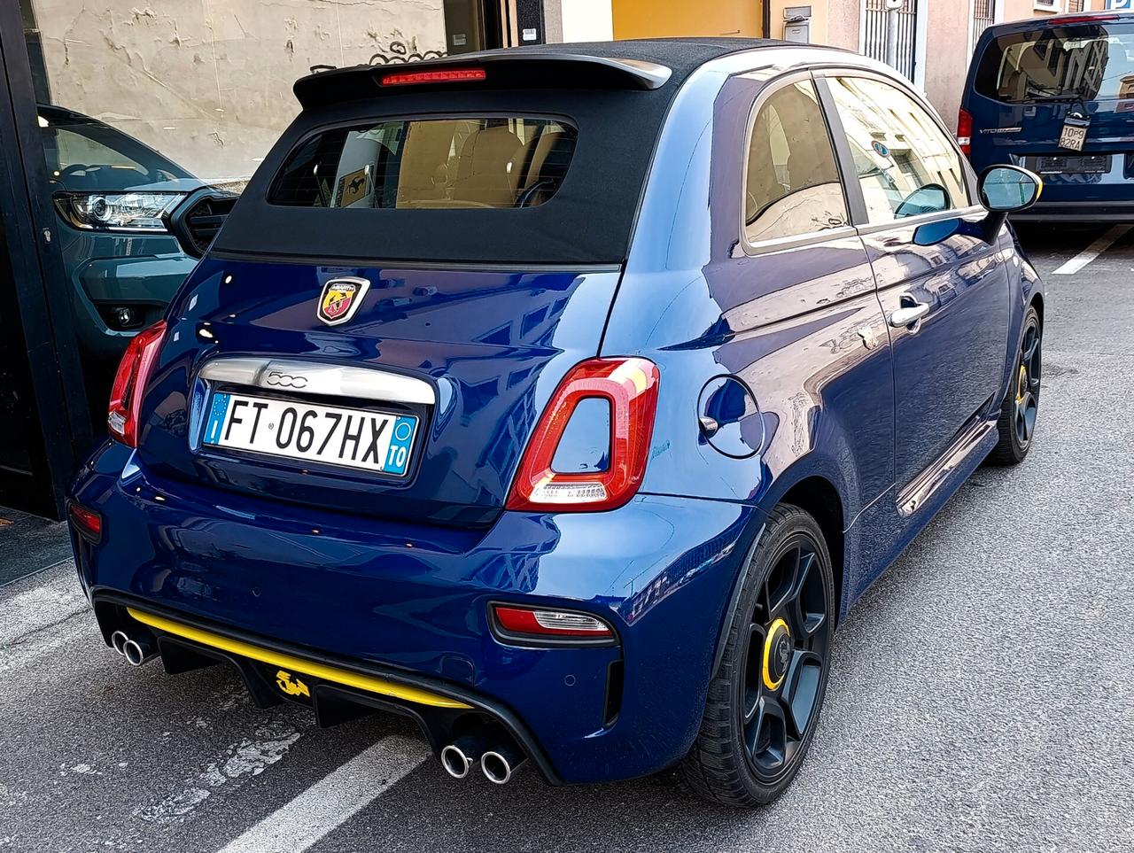 Abarth 595 C 1.4 Turbo T-Jet 160 CV Pista Cabriolet