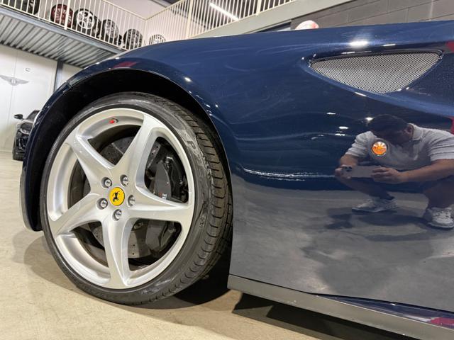 FERRARI FF FF V12