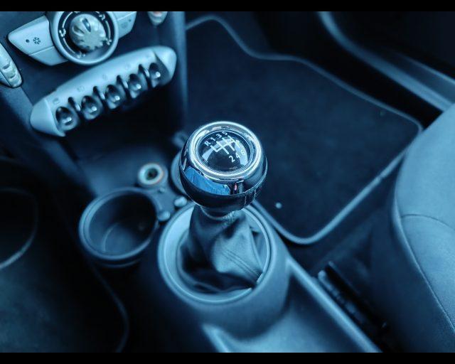 MINI Cooper D 1.6 16V Cooper D Salt