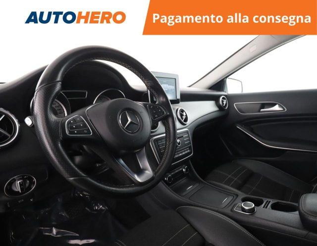 MERCEDES-BENZ GLA 220 d Automatic 4Matic Sport
