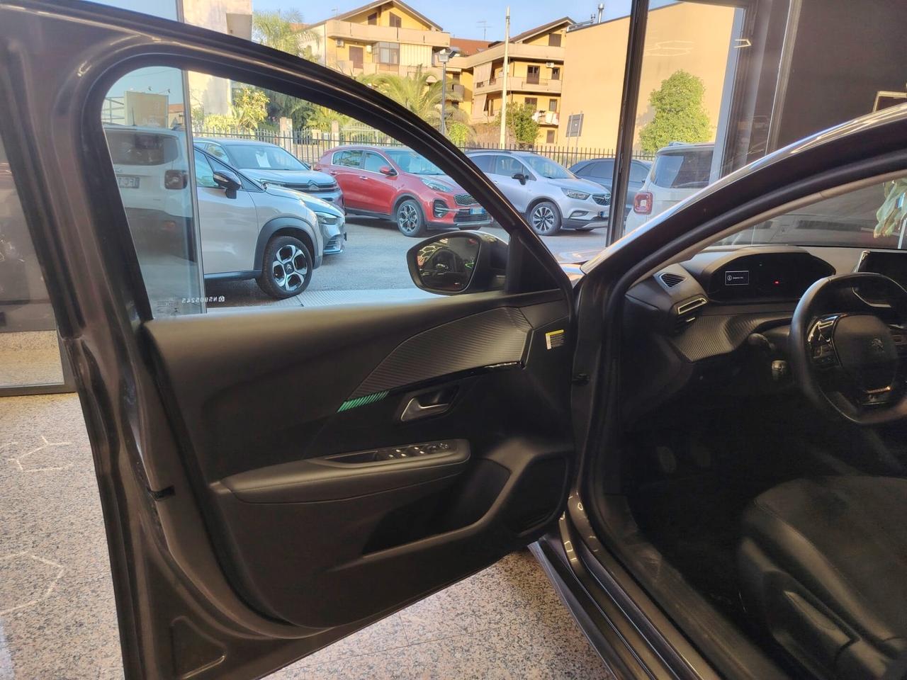 Peugeot 208 PureTech 100 Stop&Start 5 porte Allure