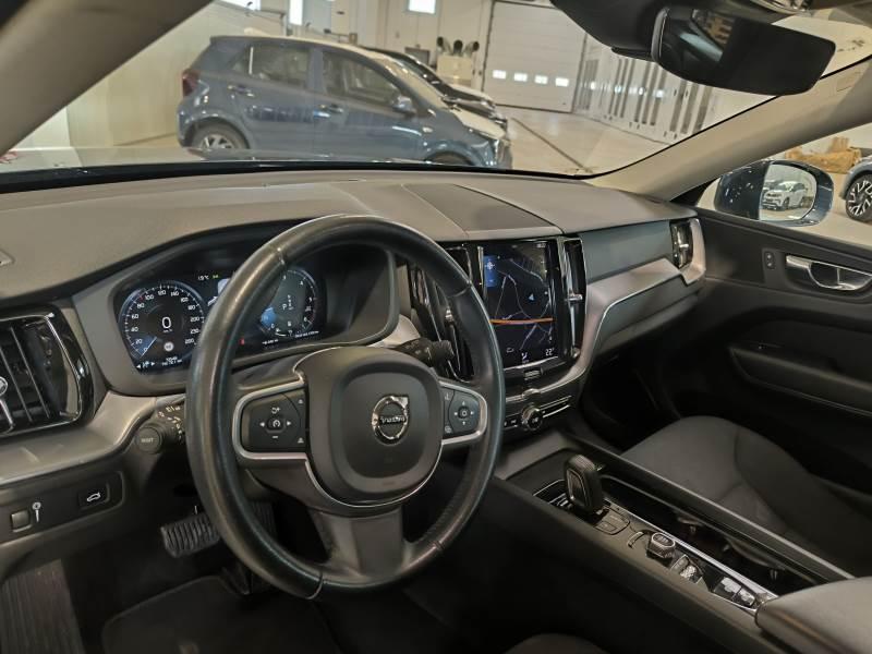 Volvo XC60 2.0 B4 Momentum Pro Geartronic