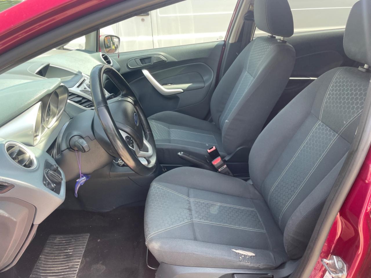 Ford Fiesta 1.4 96CV aut. 5 porte Titanium
