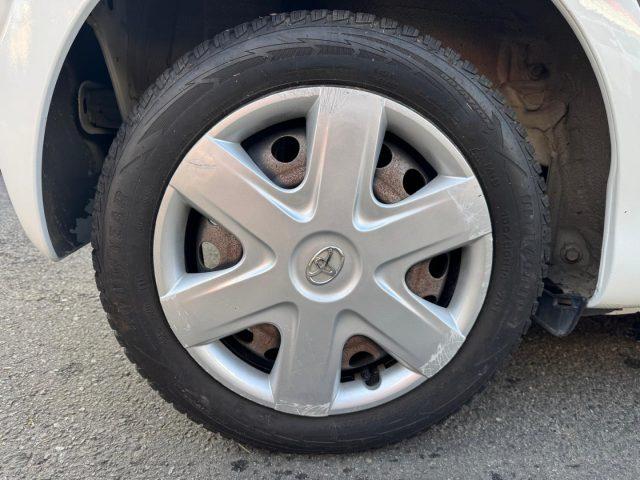 TOYOTA Aygo 1.0 12V VVT-i 5pt Connect Navi AUT.