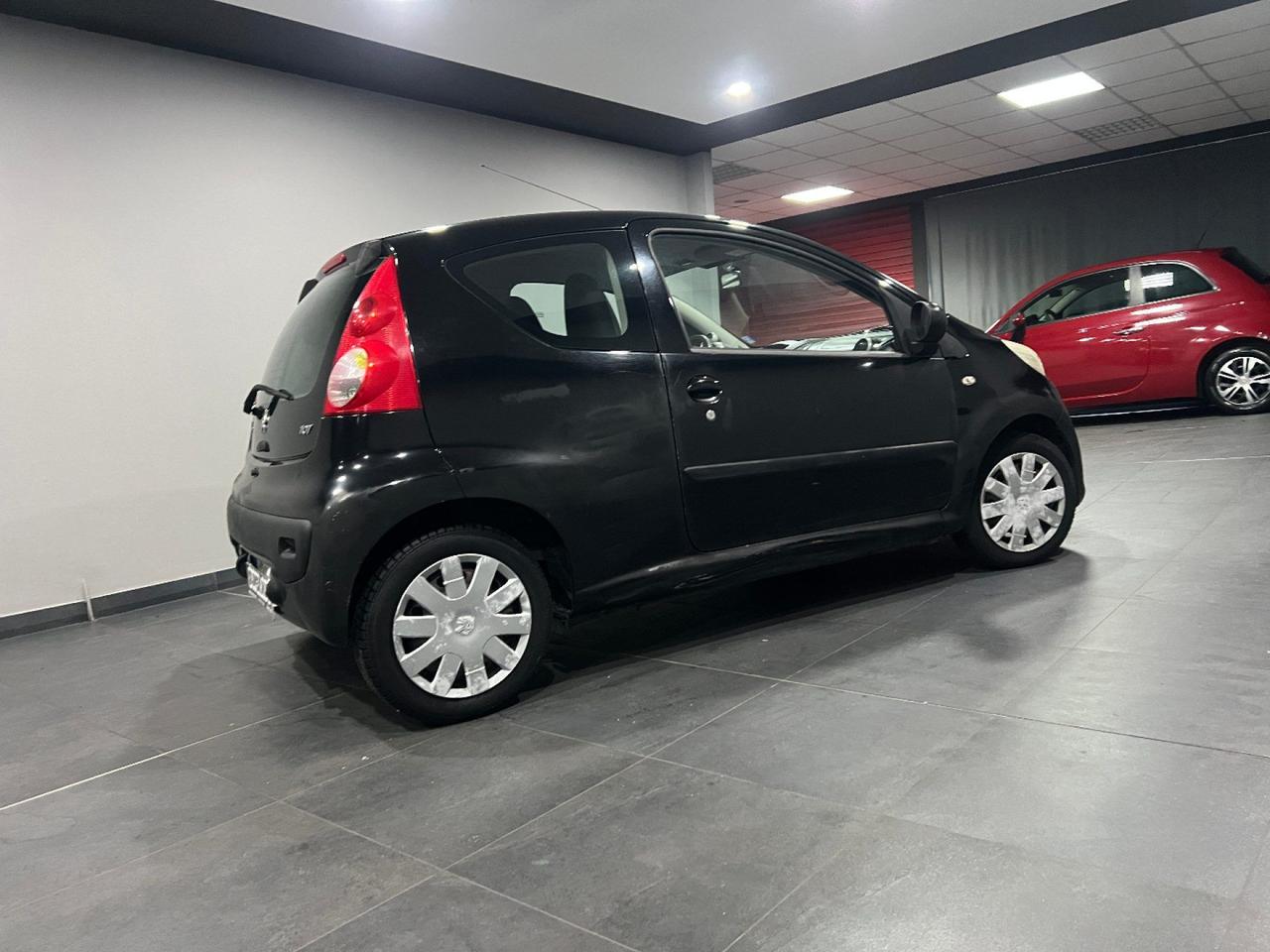 Peugeot 107 1.0 68CV 3p. 12v