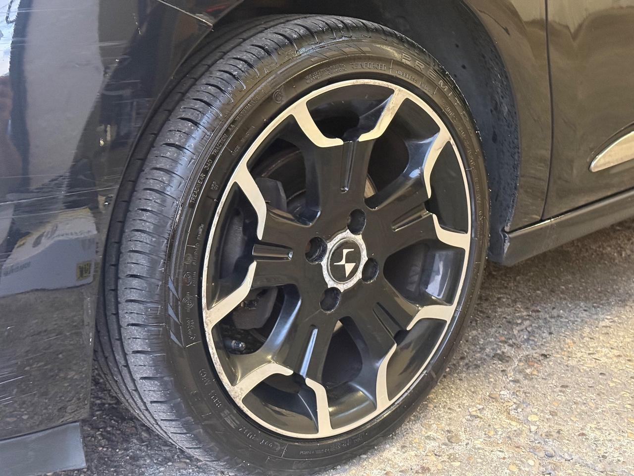 Ds DS3 3 1.6 THP 155 Just Black