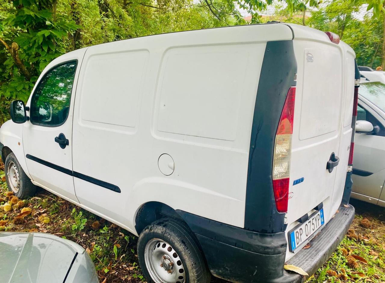 Fiat Doblo 1.9 diesel cat Cargo Lamierato NON FUNZIONA
