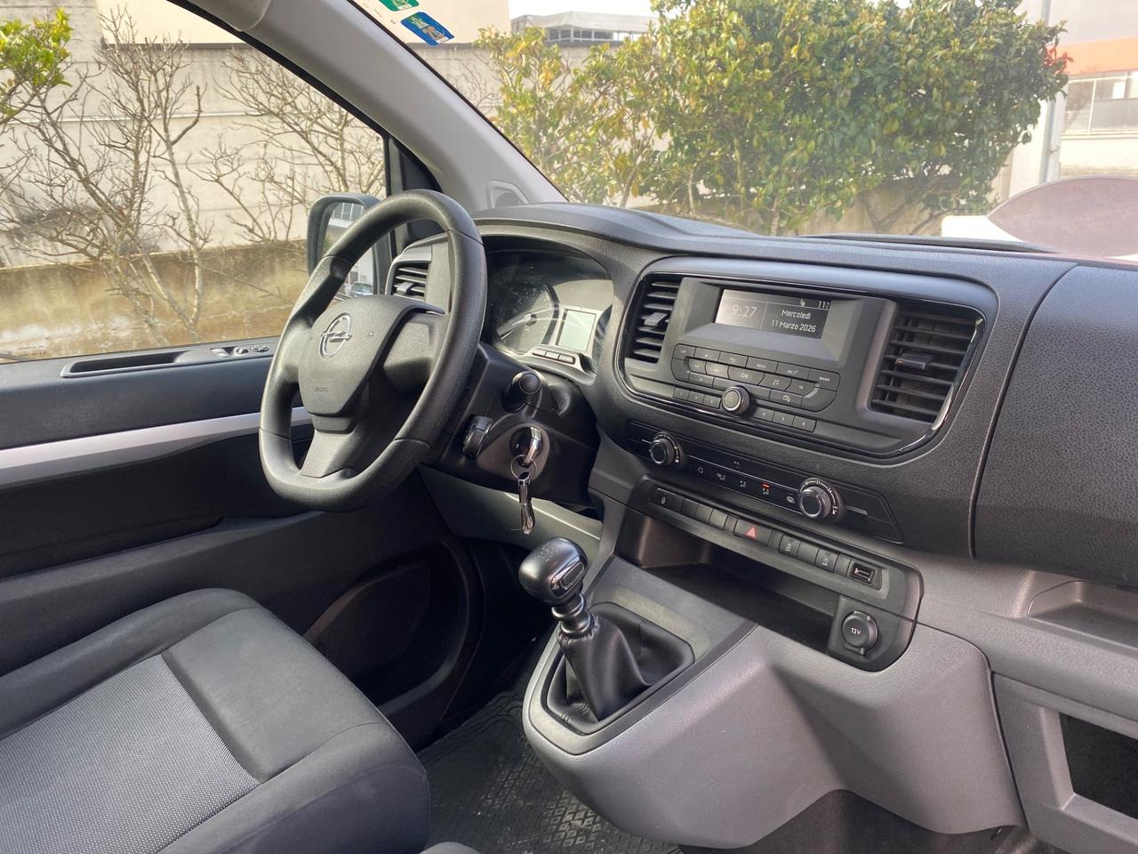 Opel VIVARO 6 POSTI AUTOCARRO