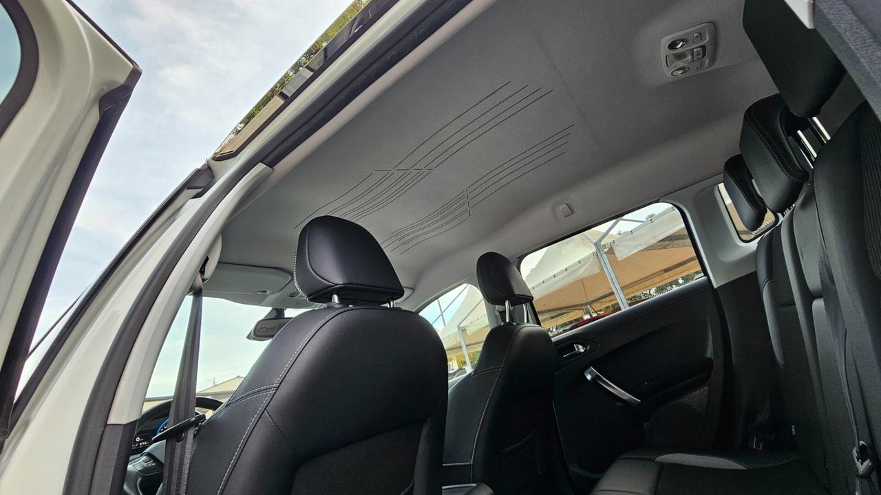 Peugeot 2008 1.6 e-HDi 92 CV Stop&Start Allure