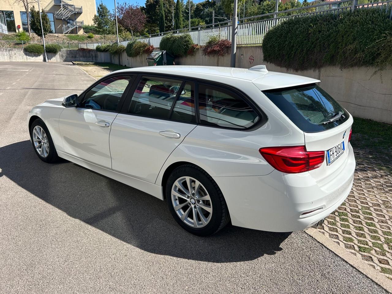 Bmw 320 320d Touring Luxury