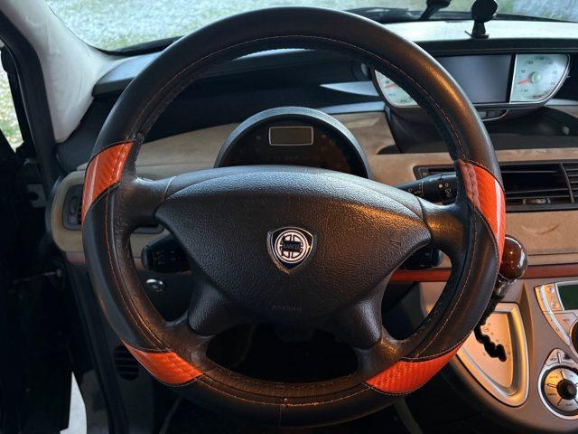 LANCIA Phedra EBNZINA/GPL FINO 09/33 AUTOMATICA 8 POSTI Emblema