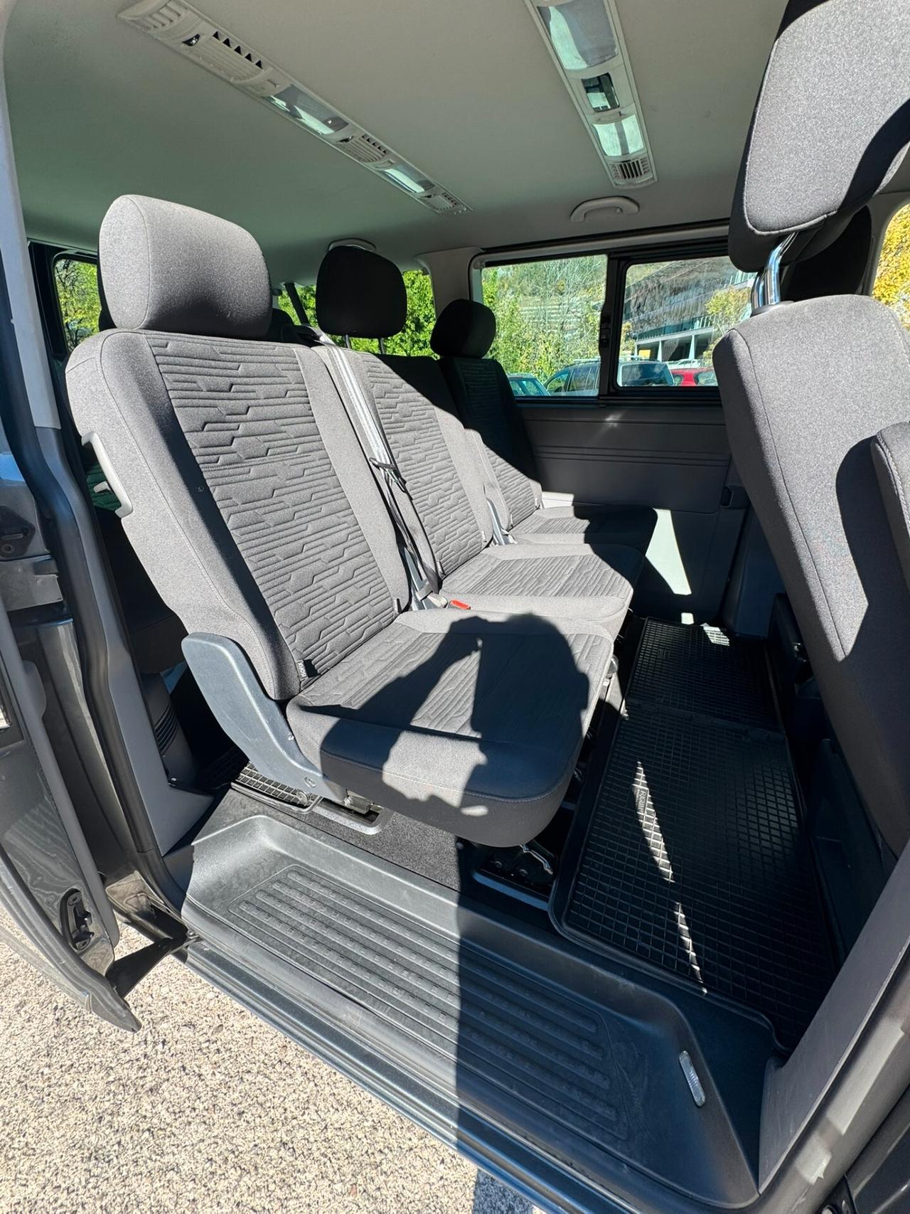 Volkswagen T6.1 Caravelle 2.0 TDI 150CV DSG Cruise STRAFULL 8 Posti