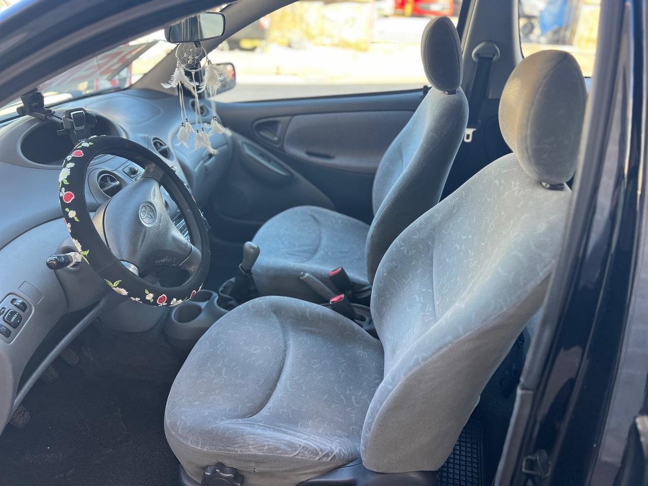 Toyota Yaris 1.0 – Anno 2001