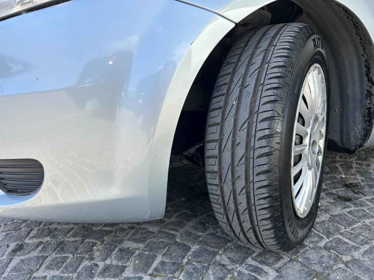Fiat Grande Punto 1.3 MJT 90 CV 5 porte Dynamic