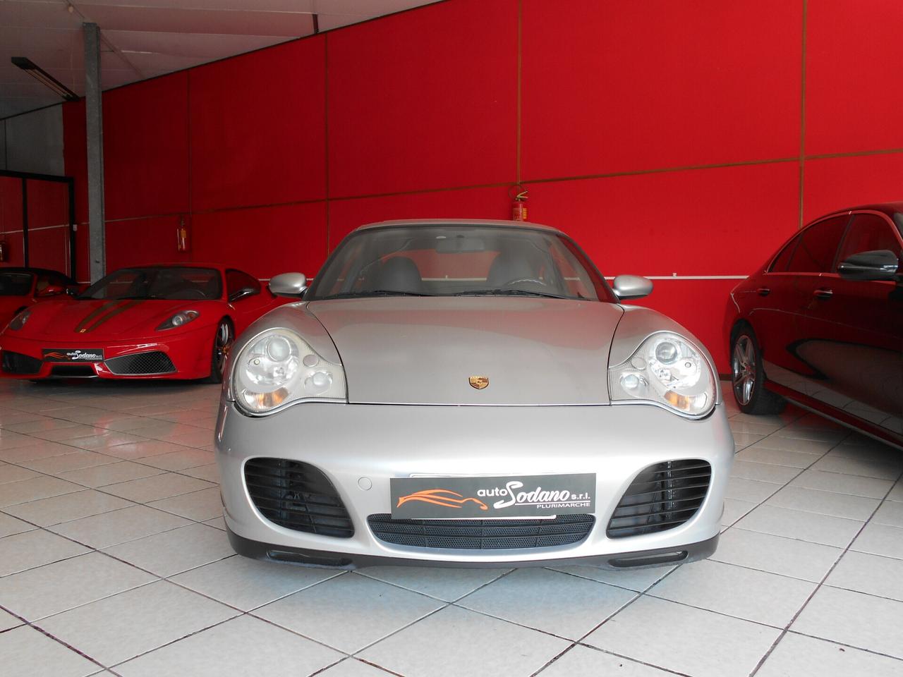 Porsche 911 Carrera 4S cat Coupé