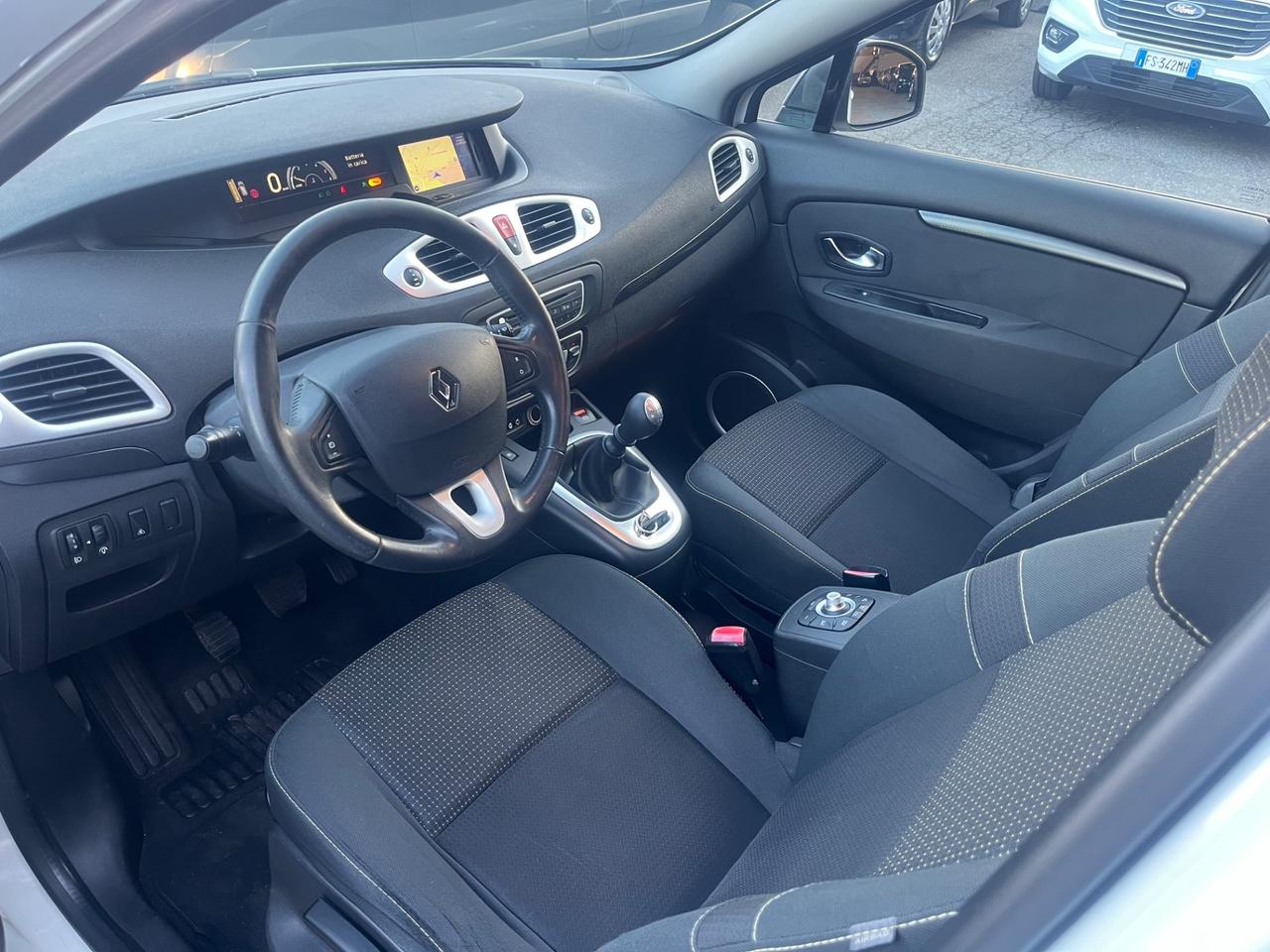 Renault Scenic Scénic X-Mod 1.5 dCi 110CV Luxe