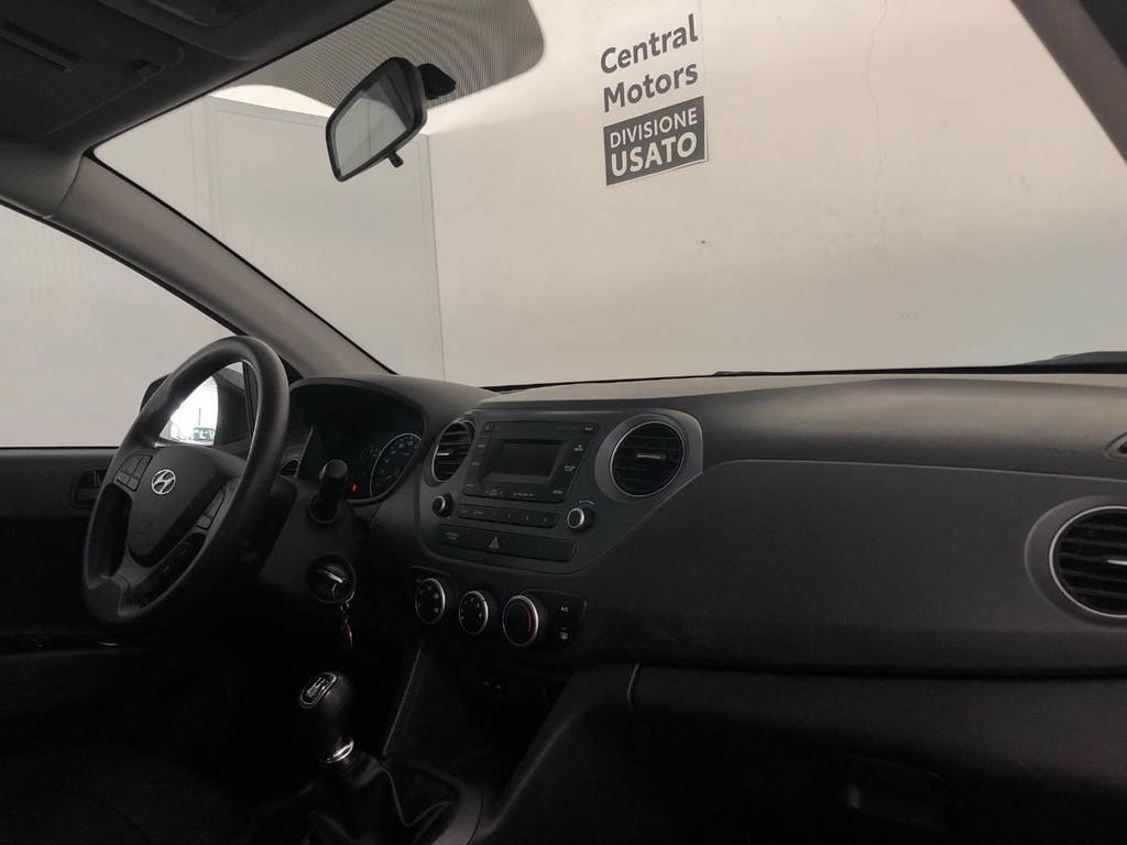 Hyundai i10 1.0 MPI Tech