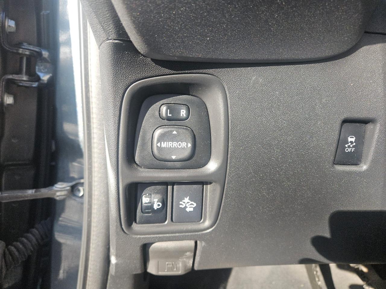 Toyota Aygo 1.0 VVT-i 69 CV 5 porte x-cool TSS MMT