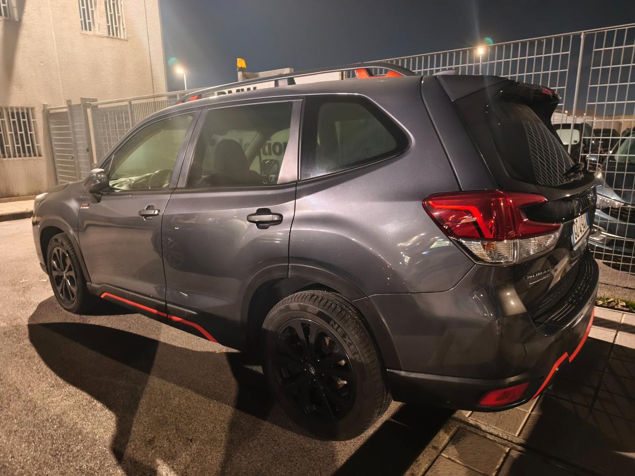 Subaru Forester 2.0 e-Boxer MHEV CVT Lineartronic 4dventure