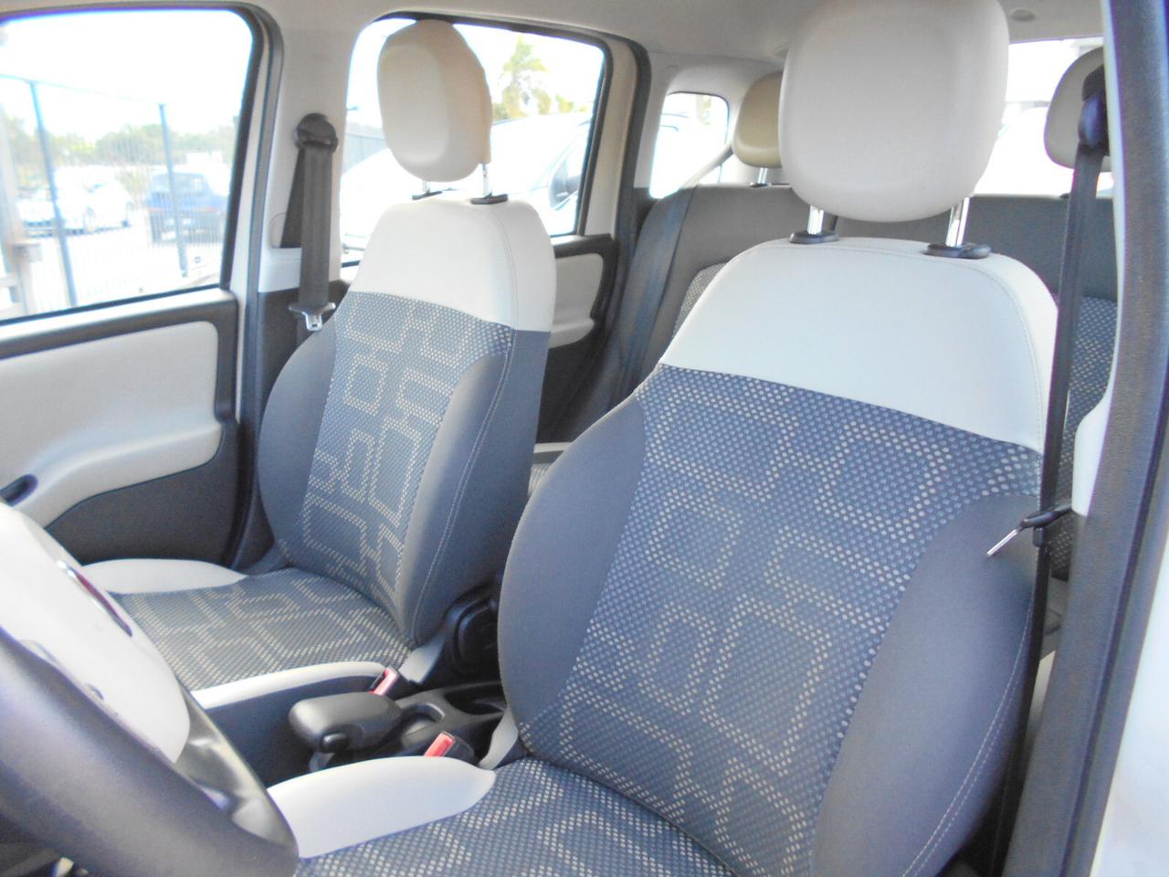 Fiat Panda 0.9 TwinAir Turbo Natural Power Lounge