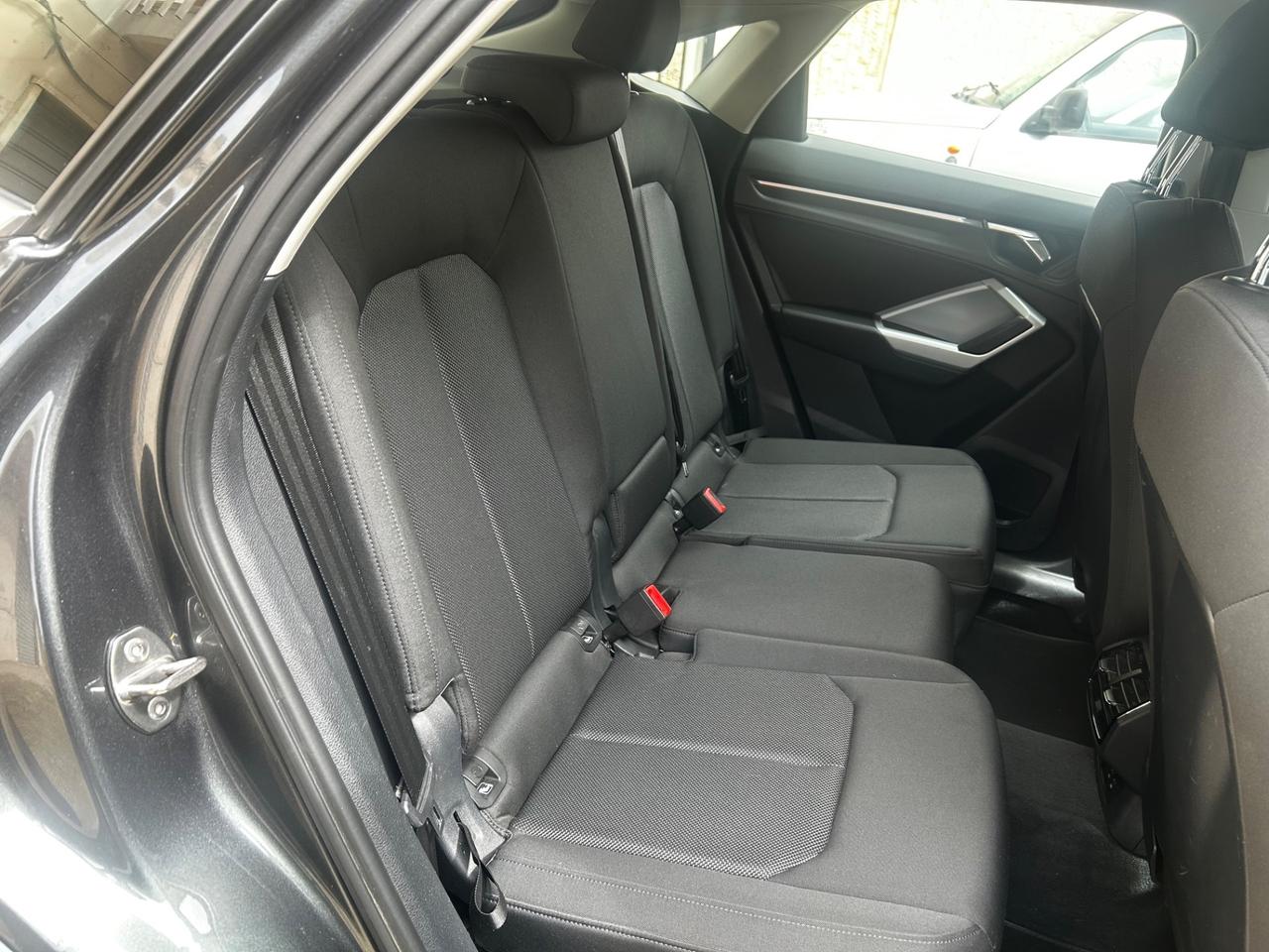 Audi Q3 SPB 35 TDI S tronic S line edition