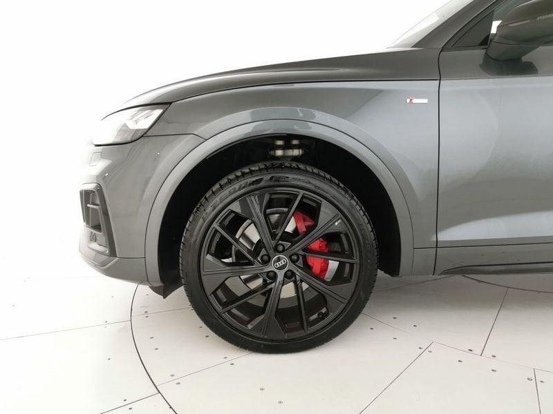 Audi Q5 Sportback 40 2.0 tdi mhev 12V Identity Black quattro s-tronic