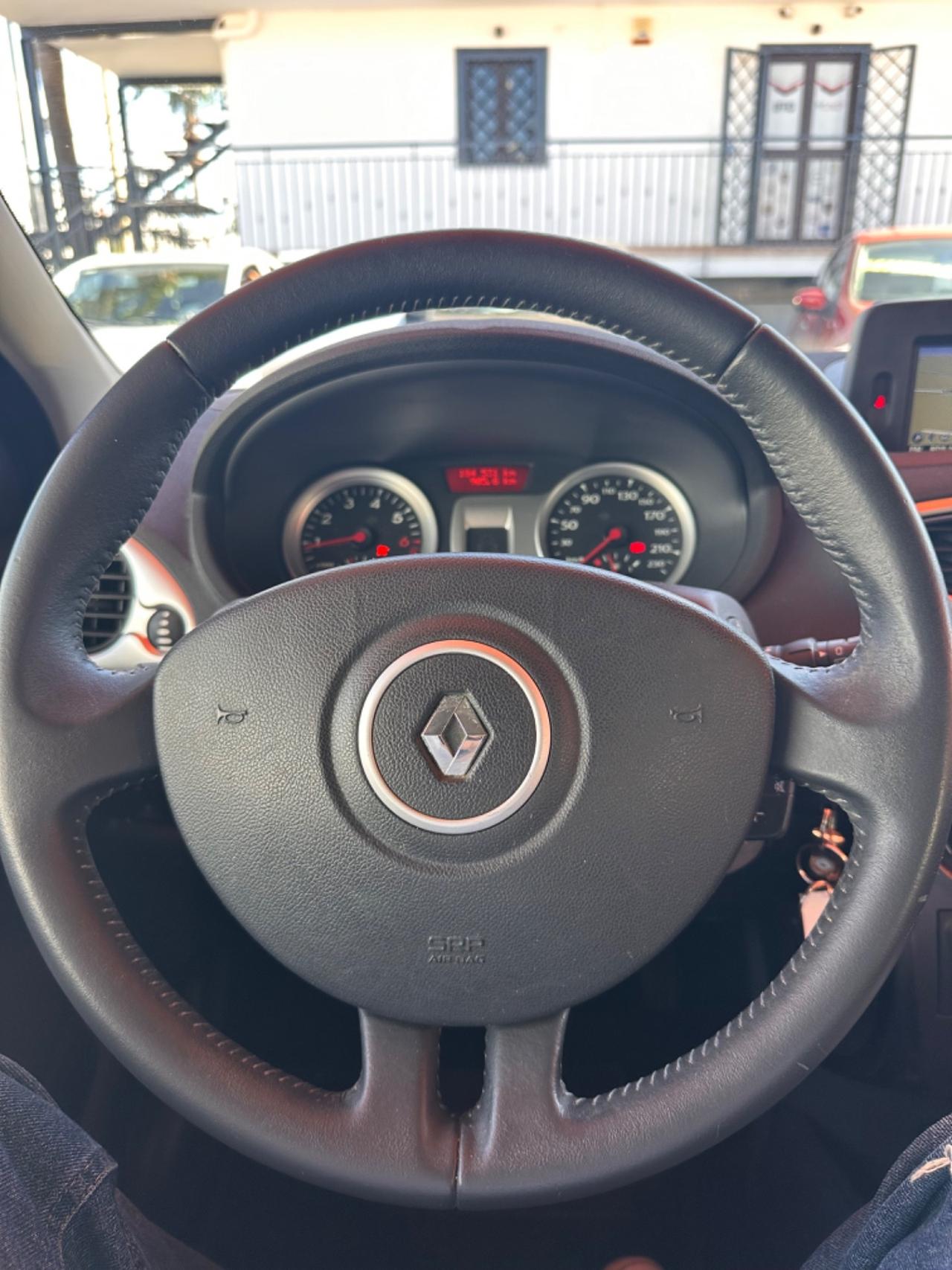 Renault Clio 1.2 16V 5 porte GPL Dynamique