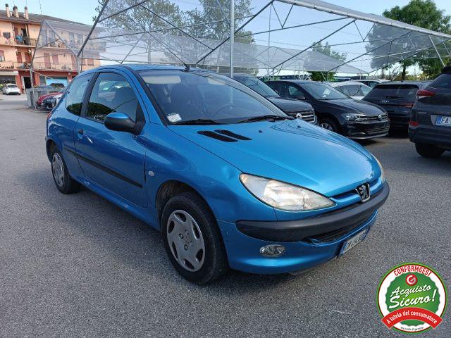 PEUGEOT 206 1.4 3p. XT