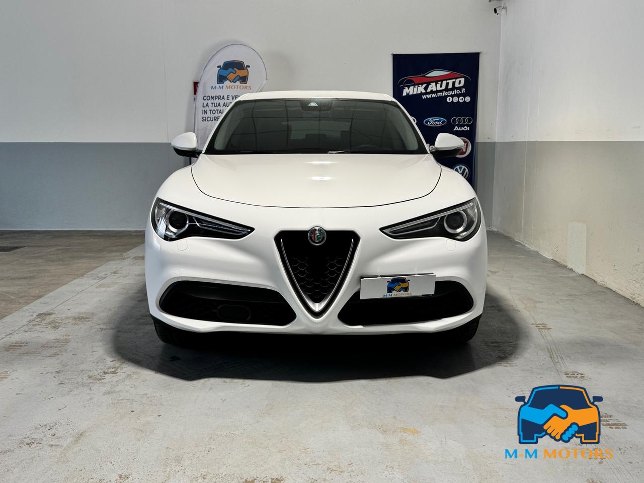 Alfa Romeo Stelvio 2.2 t Sport Tech rwd 160cv auto TAGLIANDI UFF