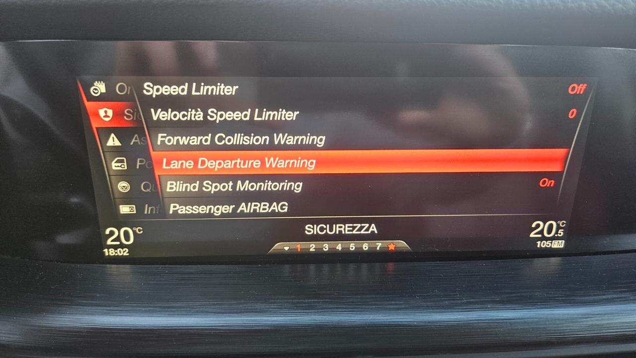 Alfa Romeo Stelvio 2.2 t Q4 210cv auto PELLE-CAM-CERCHI 20"