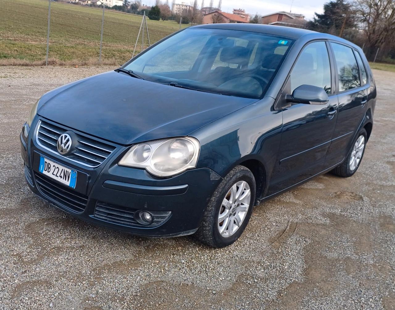 Volkswagen Polo 1.4/80CV TDI 5p. Sportline