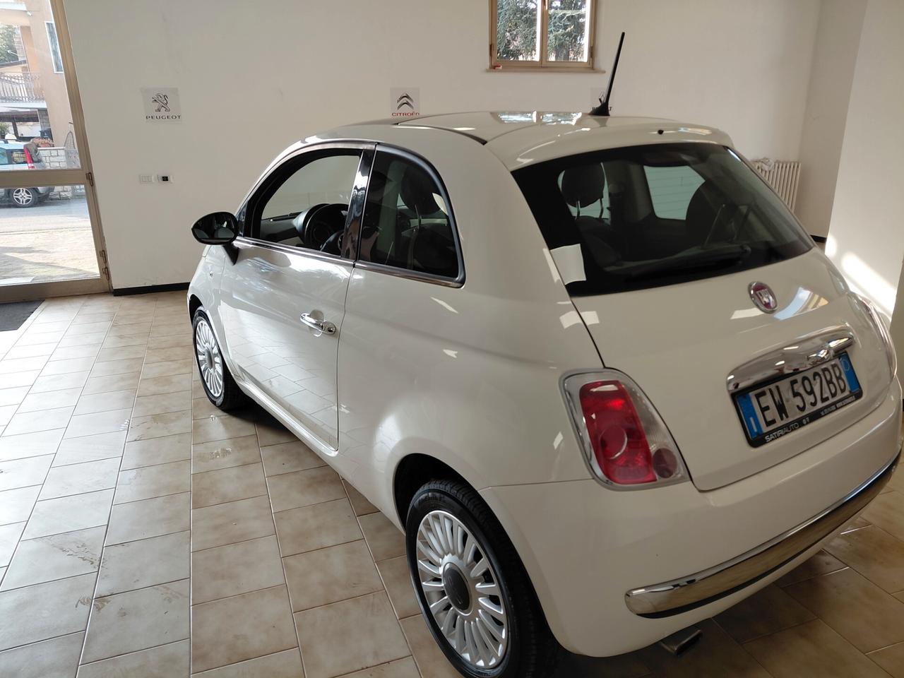 FIAT 500 ANNO 2014 BZ 1.2 ADATTA NEOPATENTATI KM 120 MILA